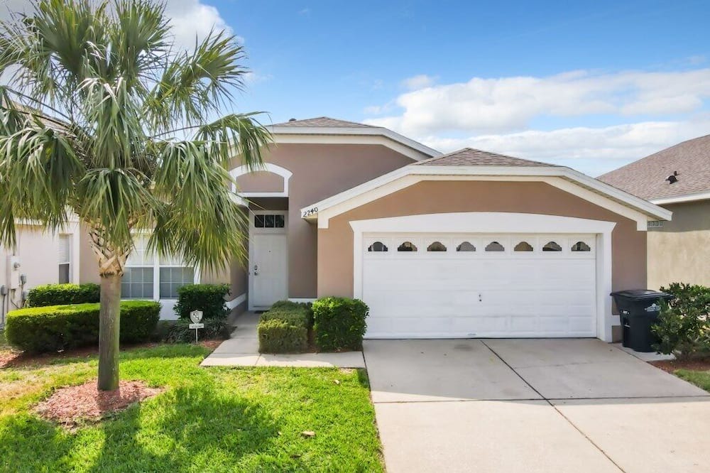 Photo of Others in Windsor Palms
