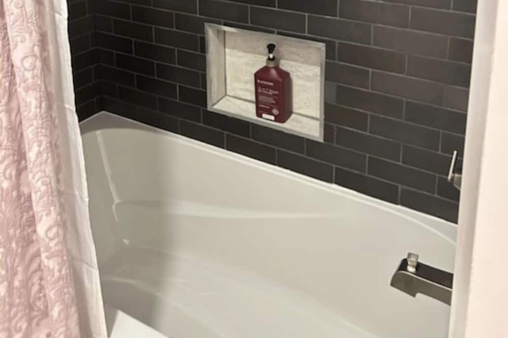 Photo of Bathroom in Ingersoll