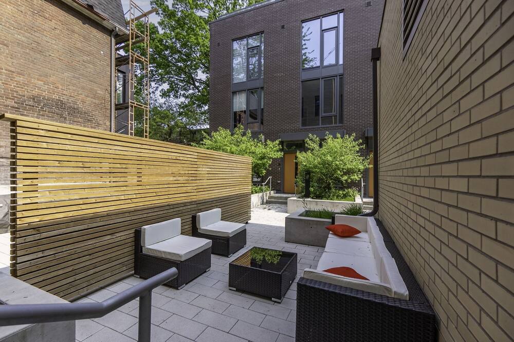Photo of Outdoor in Church and Wellesley