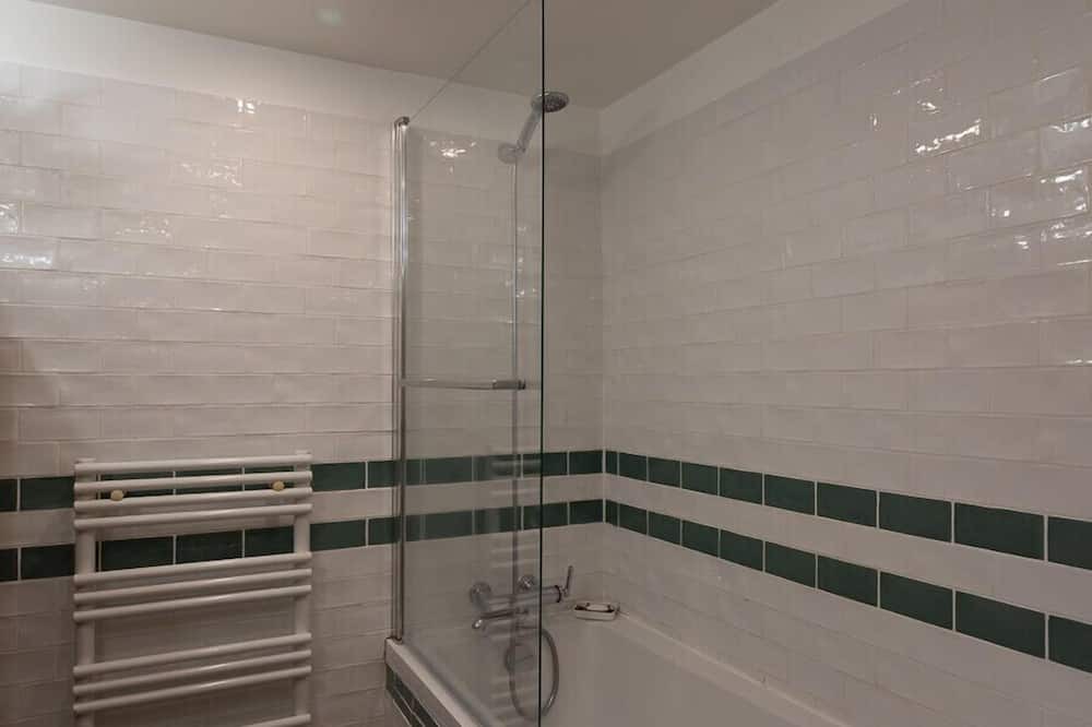 Photo of Bathroom in Belleville