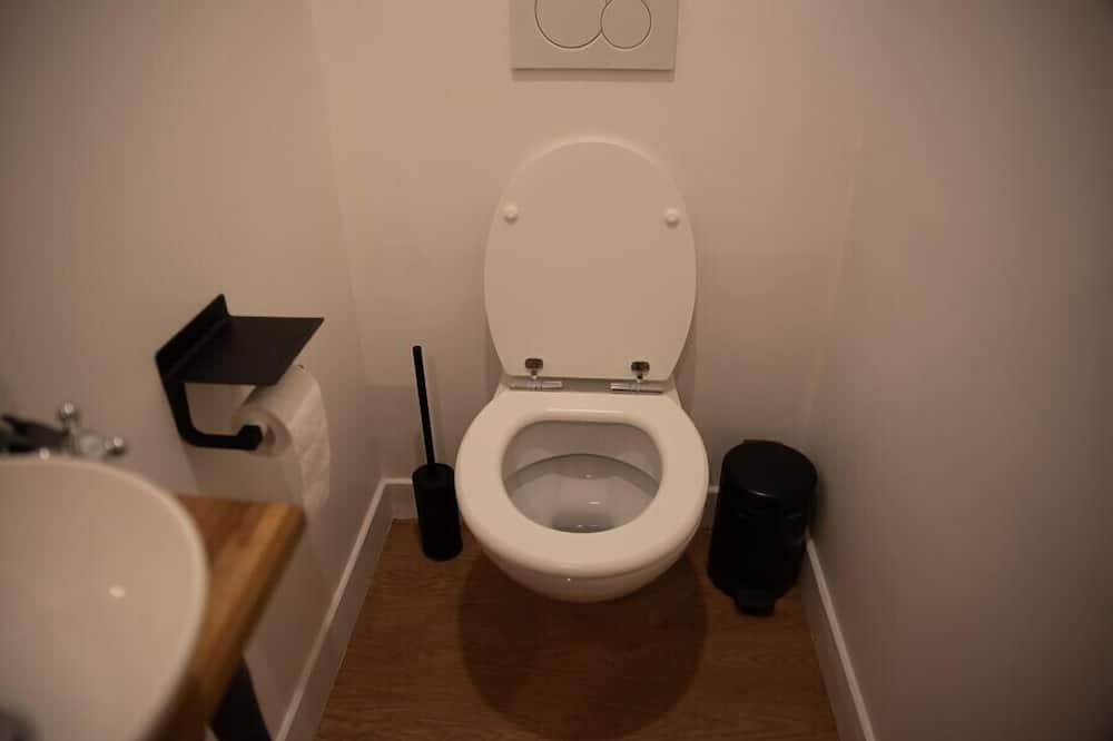 Photo of Bathroom in Belleville