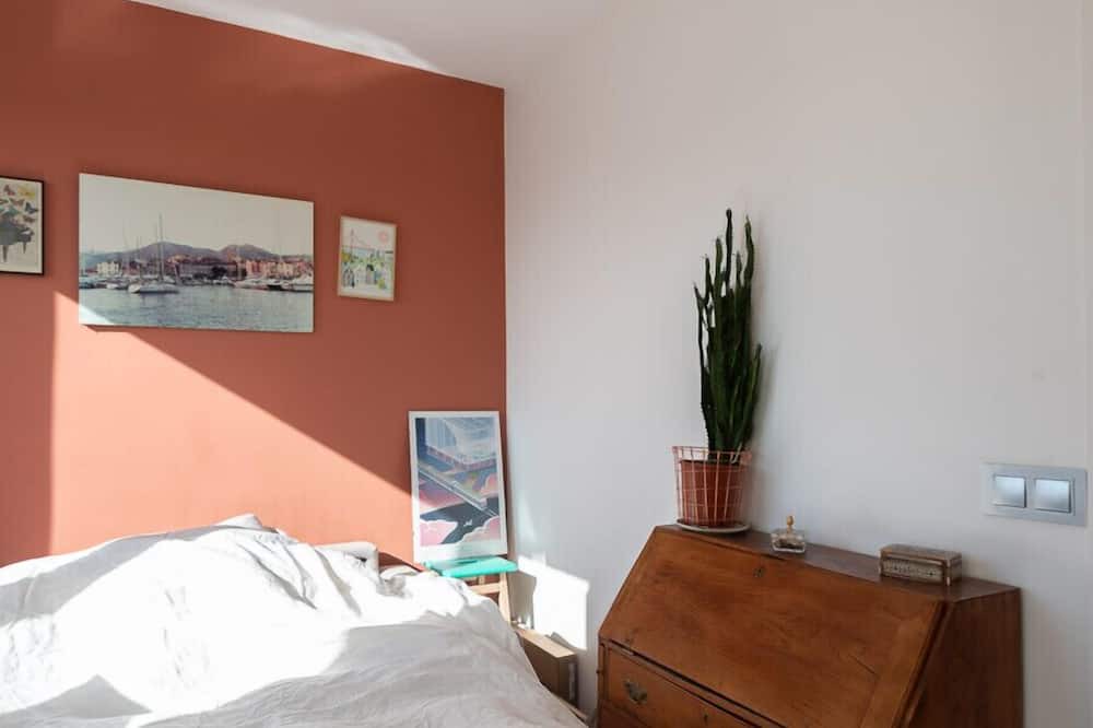 Photo of Bedroom in Charonne