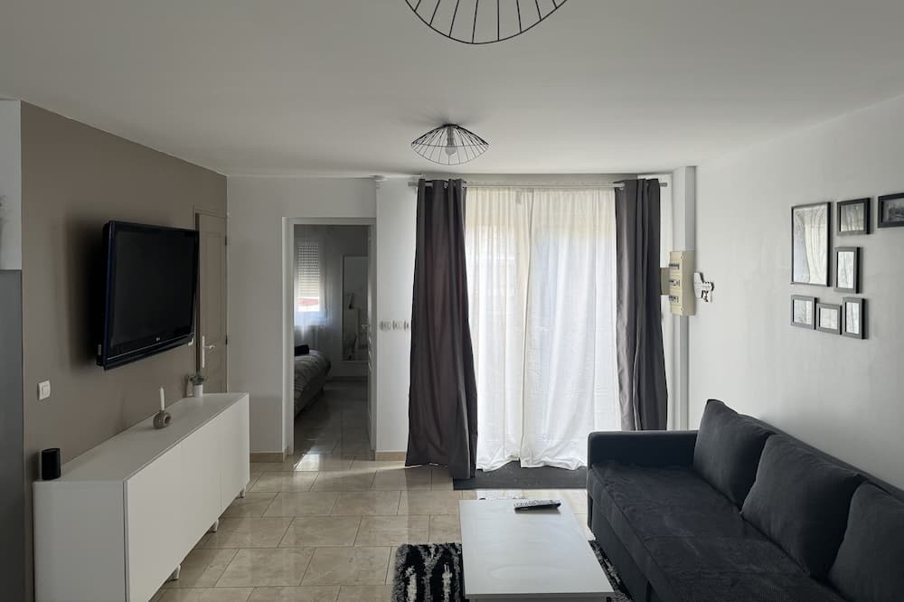 Photo of Livingroom in Tremblay-en-France