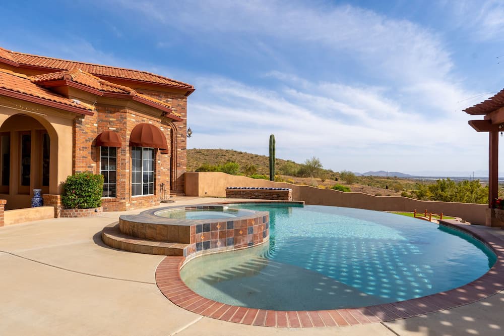 Photo of Outdoor in Desert View
