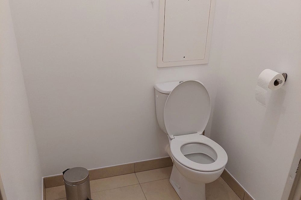 Photo of Bathroom in Thiais