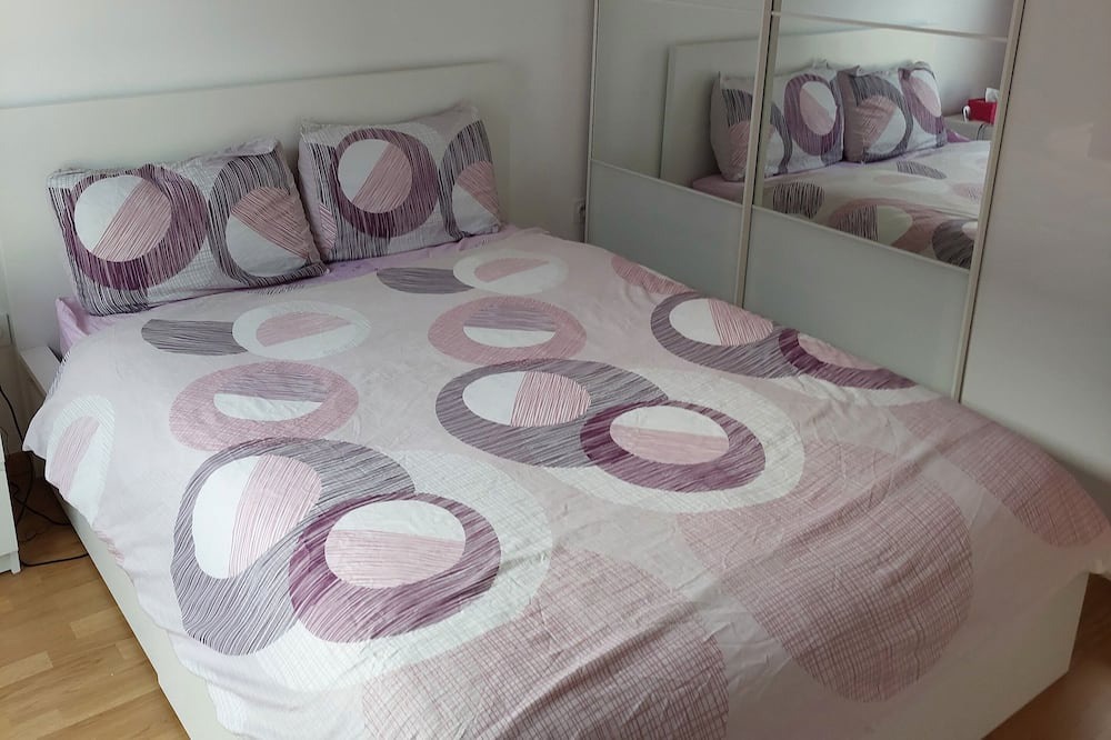 Photo of Bedroom in Thiais