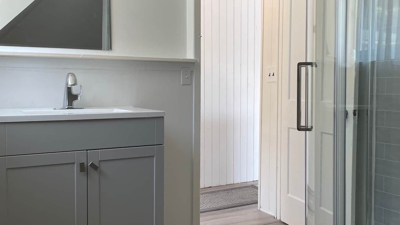 Photo of Bathroom in Frontenac