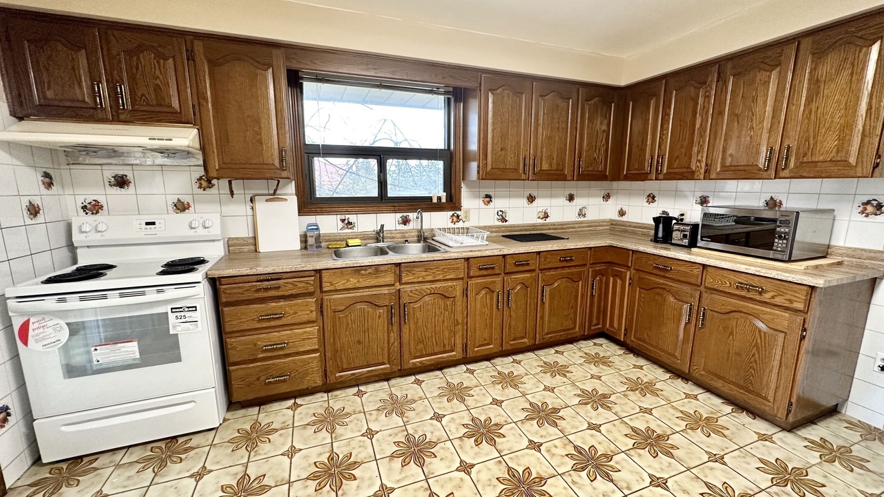 Photo of Kitchen in Caledon