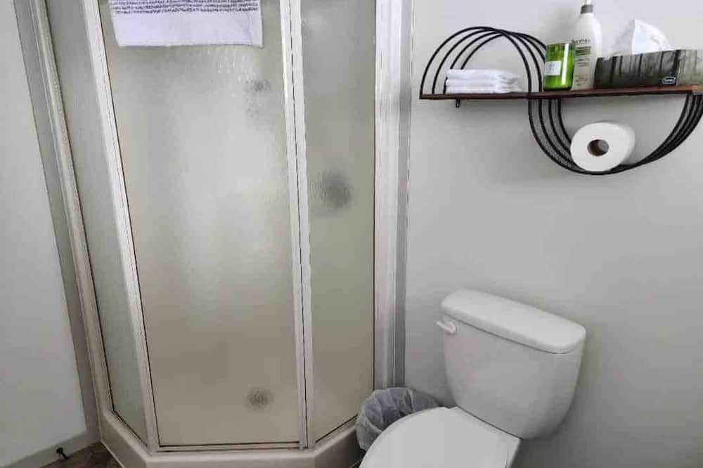 Photo of Bathroom in Tillsonburg