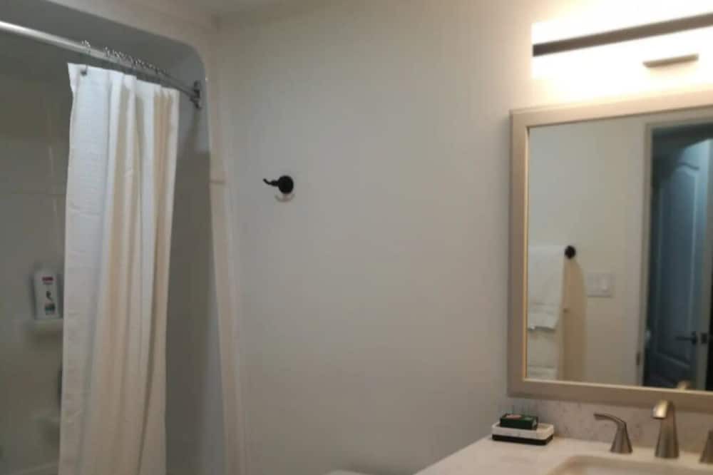 Photo of Bathroom in Guelph