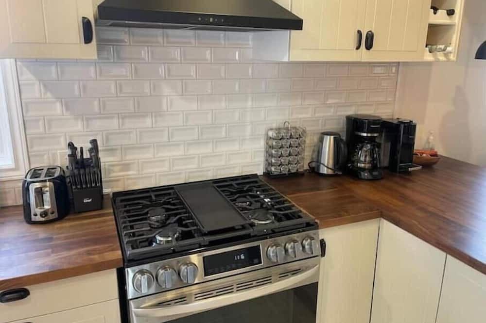 Photo of Kitchen in Pefferlaw