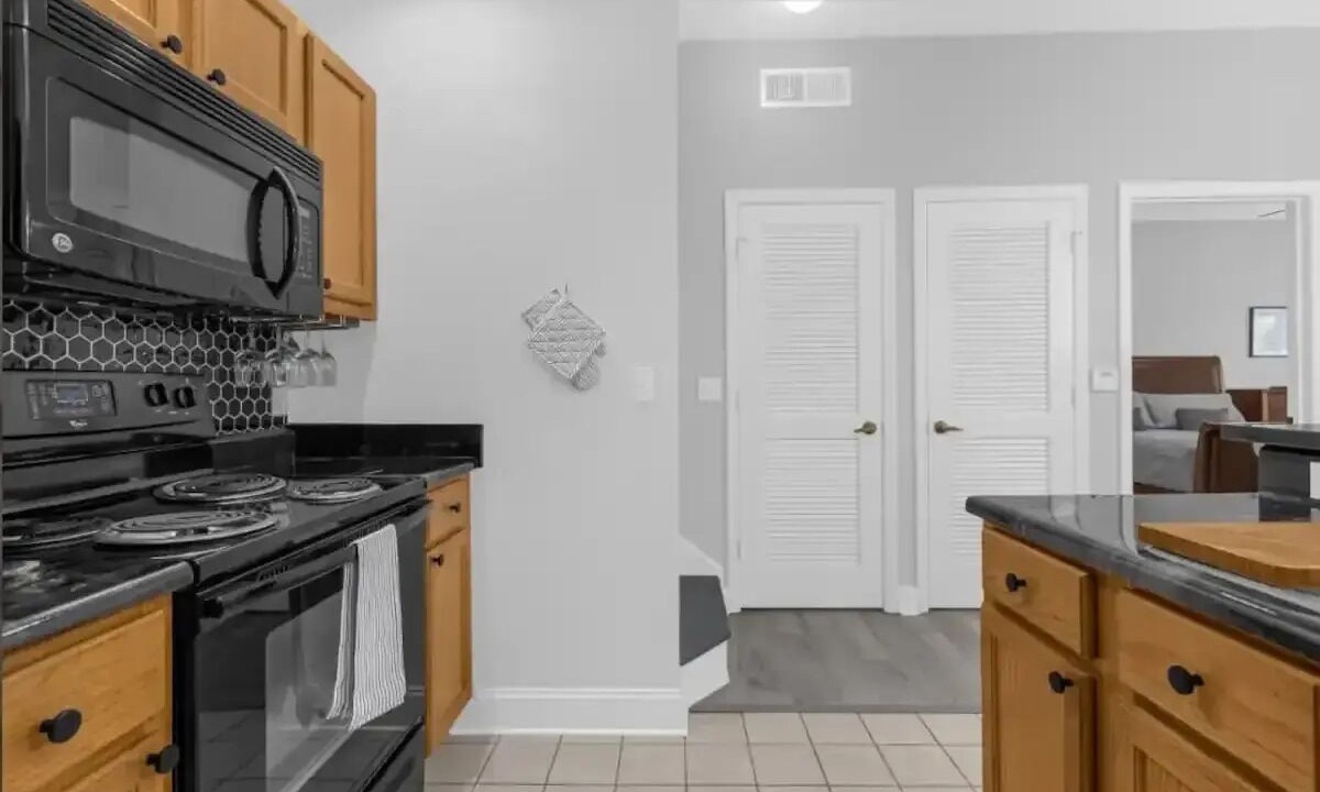 Photo of Kitchen in Venetian Bay Villages