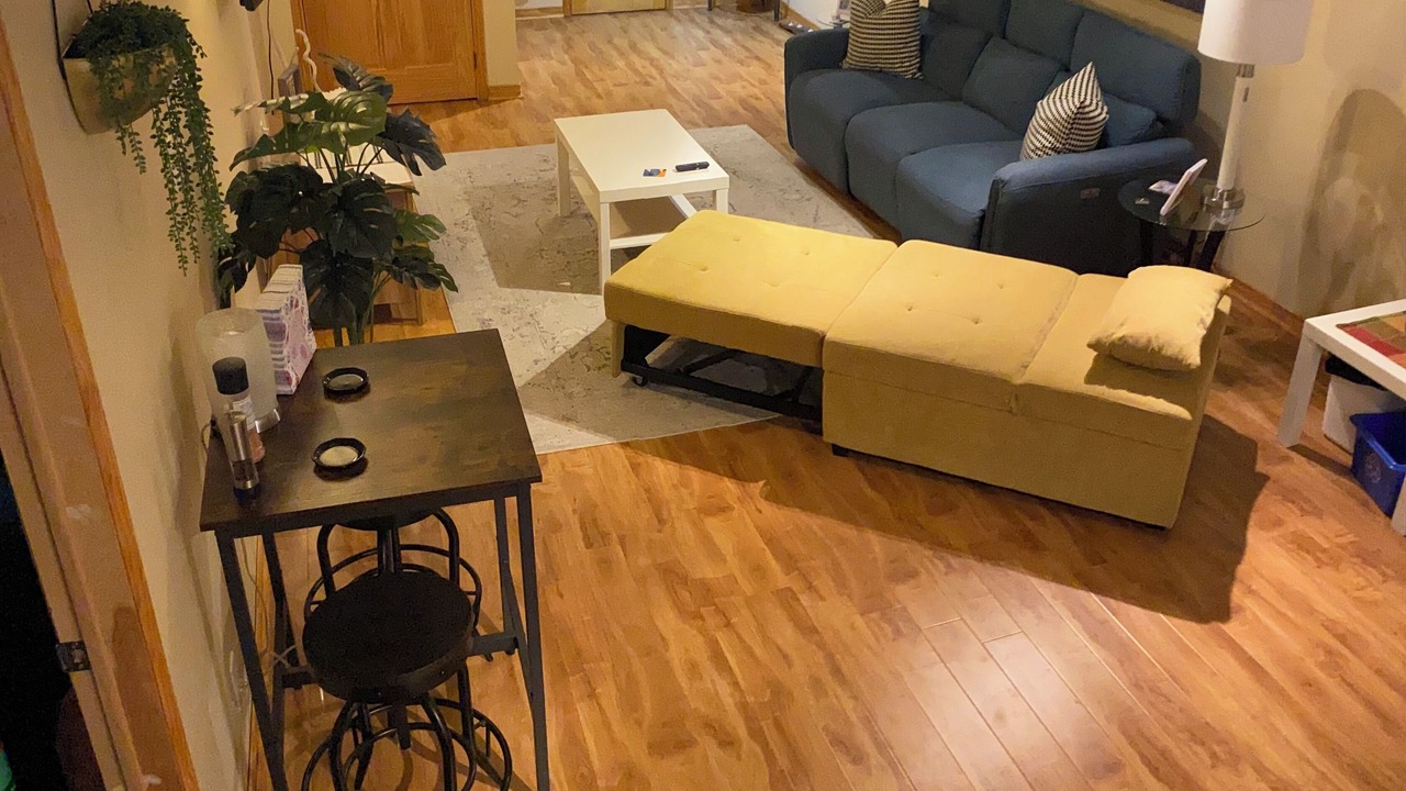 Photo of Livingroom in Dundas