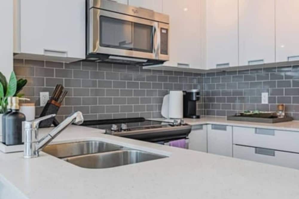 Photo of Kitchen in Hurontario