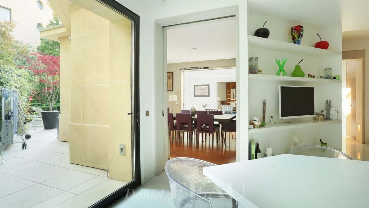 Photo of Bedroom in Faubourg Saint-Germain