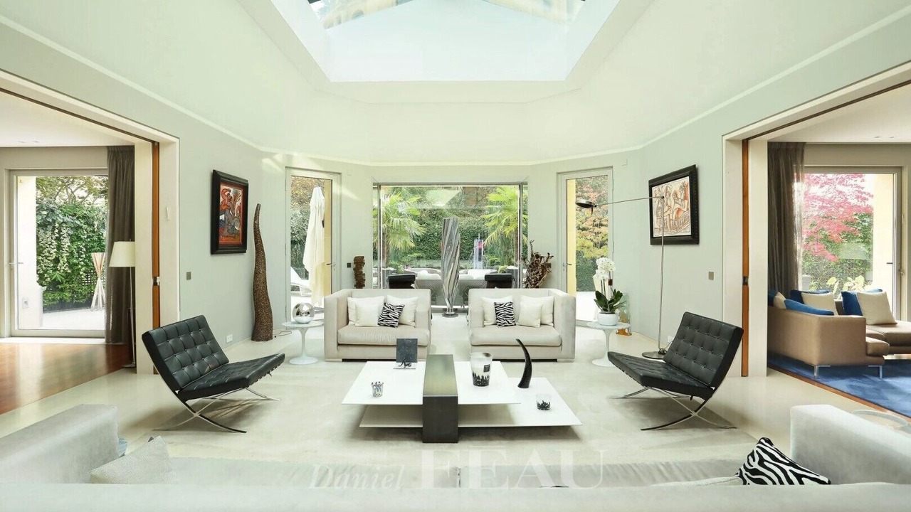 Photo of Bedroom in Faubourg Saint-Germain