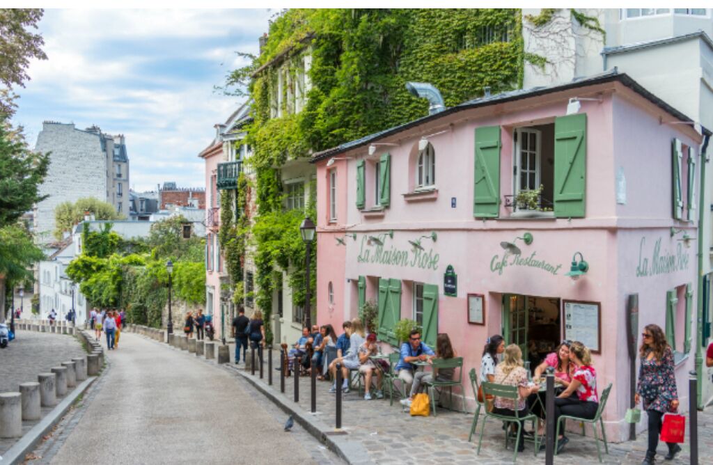 Photo of Others in Quartier de la Chapelle