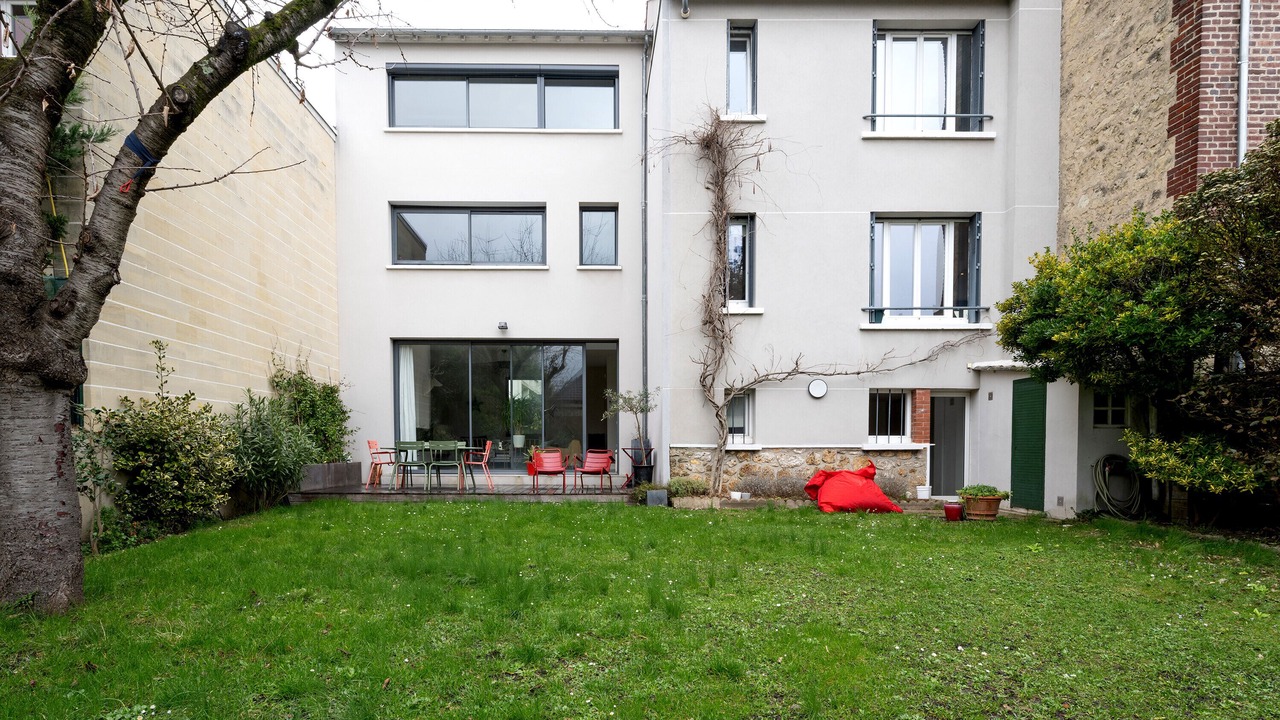 Photo of Outdoor in Suresnes