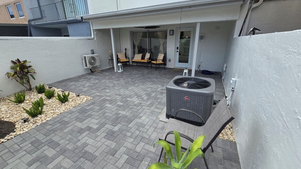Photo of Outdoor in Ludlam