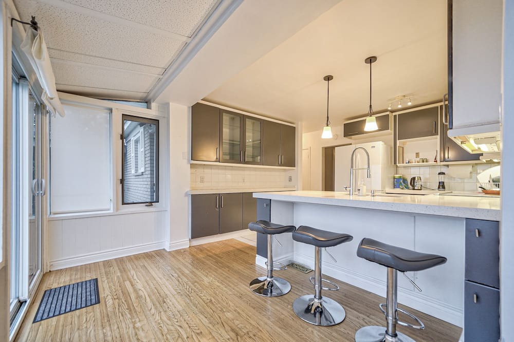 Photo of Kitchen in Guildwood