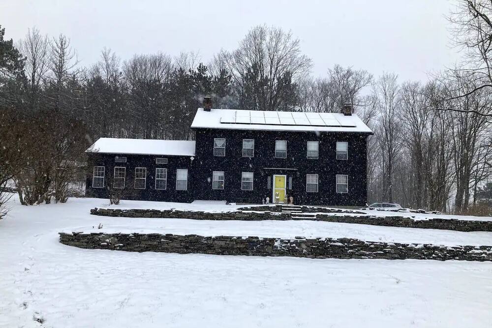 Photo of Outdoor in Oak Hill