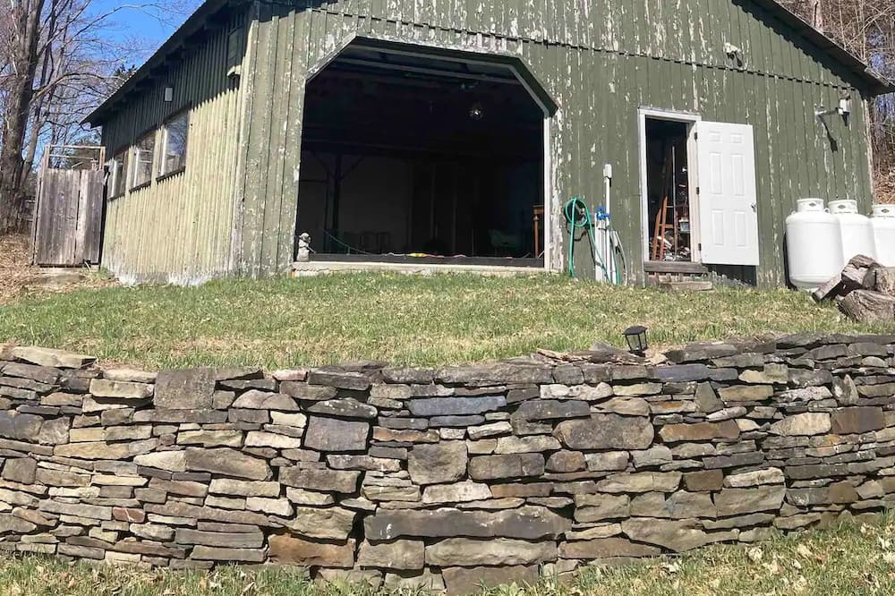 Photo of Outdoor in Oak Hill