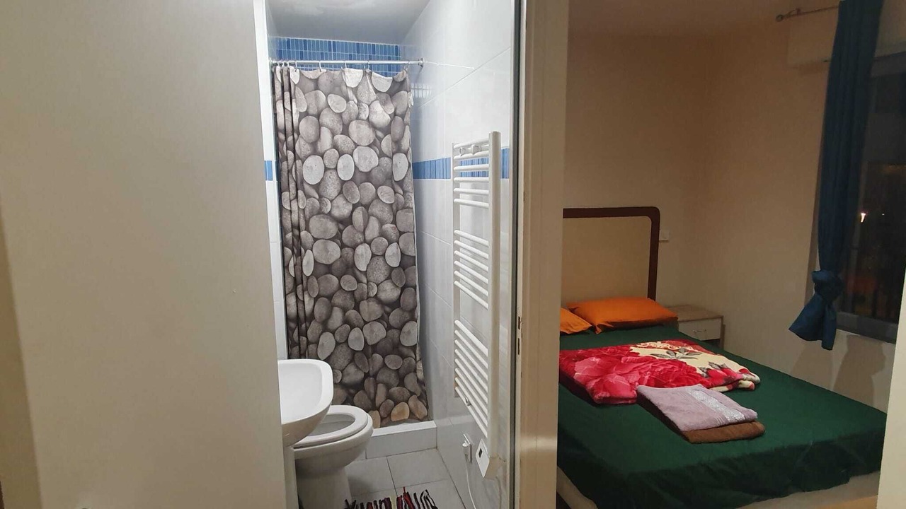 Photo of Bathroom in La Courneuve