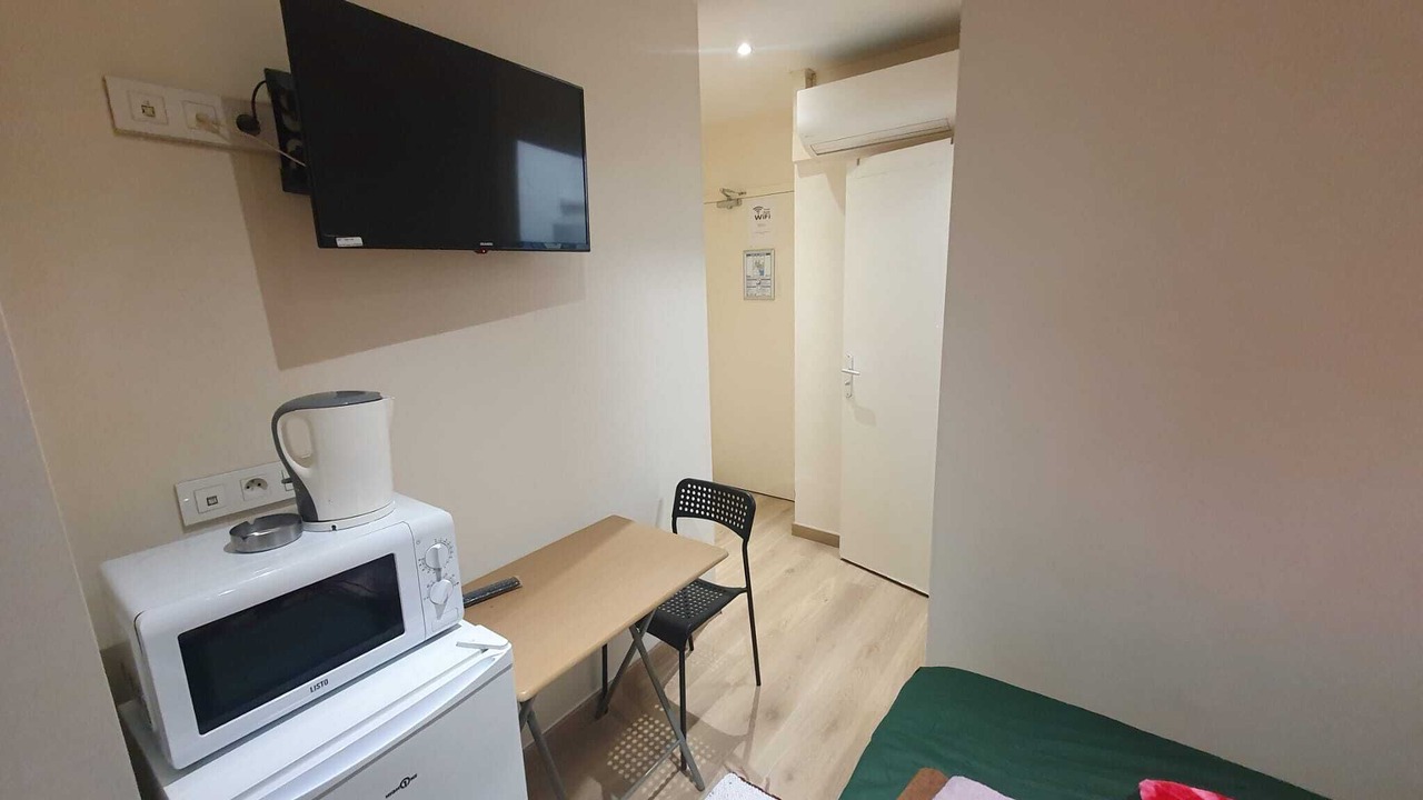 Photo of Bedroom in La Courneuve