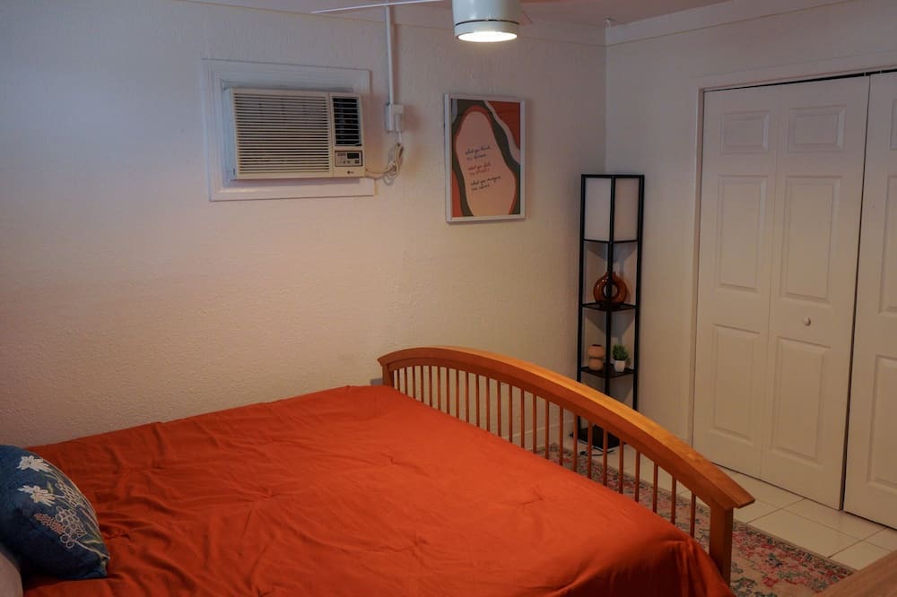 Photo of Bedroom in Ybor City
