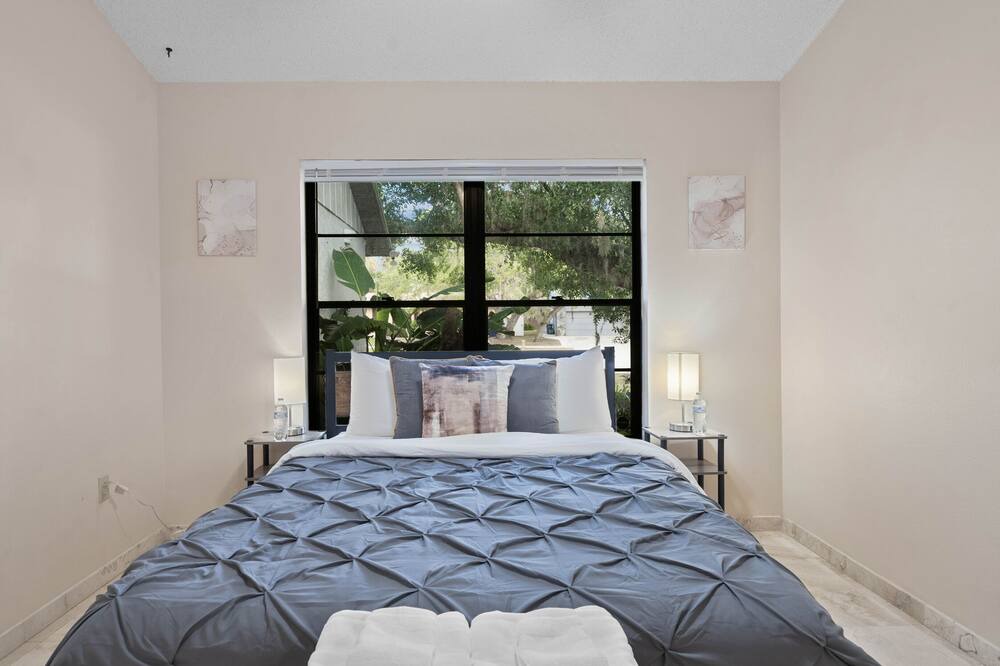 Photo of Bedroom in Fruitville