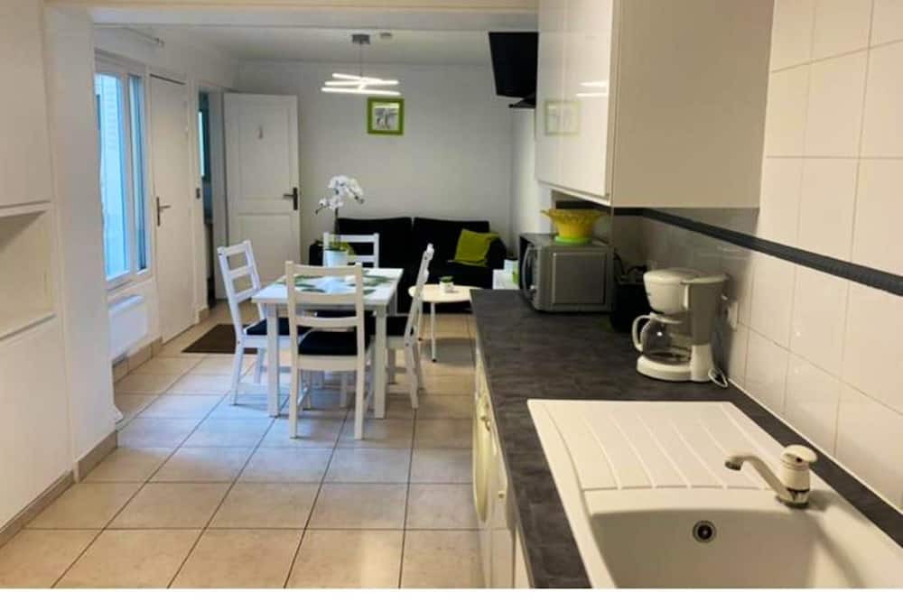 Photo of Livingroom in La Courneuve