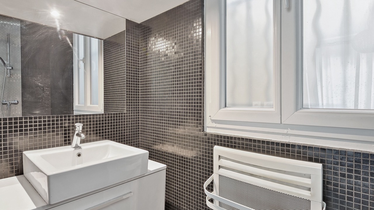 Photo of Bathroom in Quartier de Becon