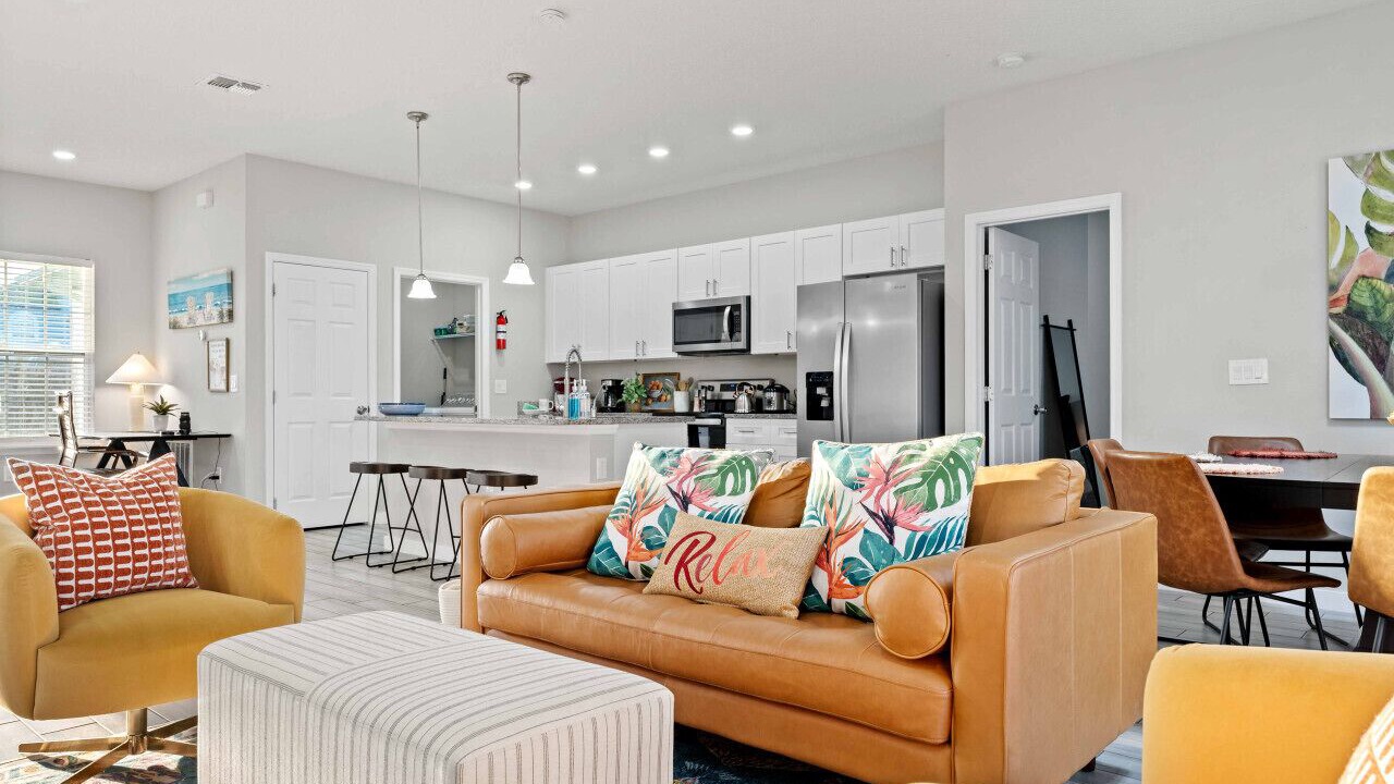 Photo of Livingroom in Haines City