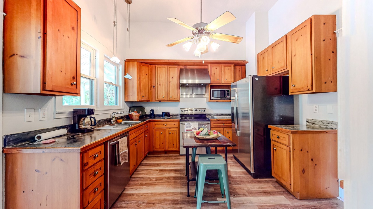 Photo of Kitchen in Arcadia Historic District