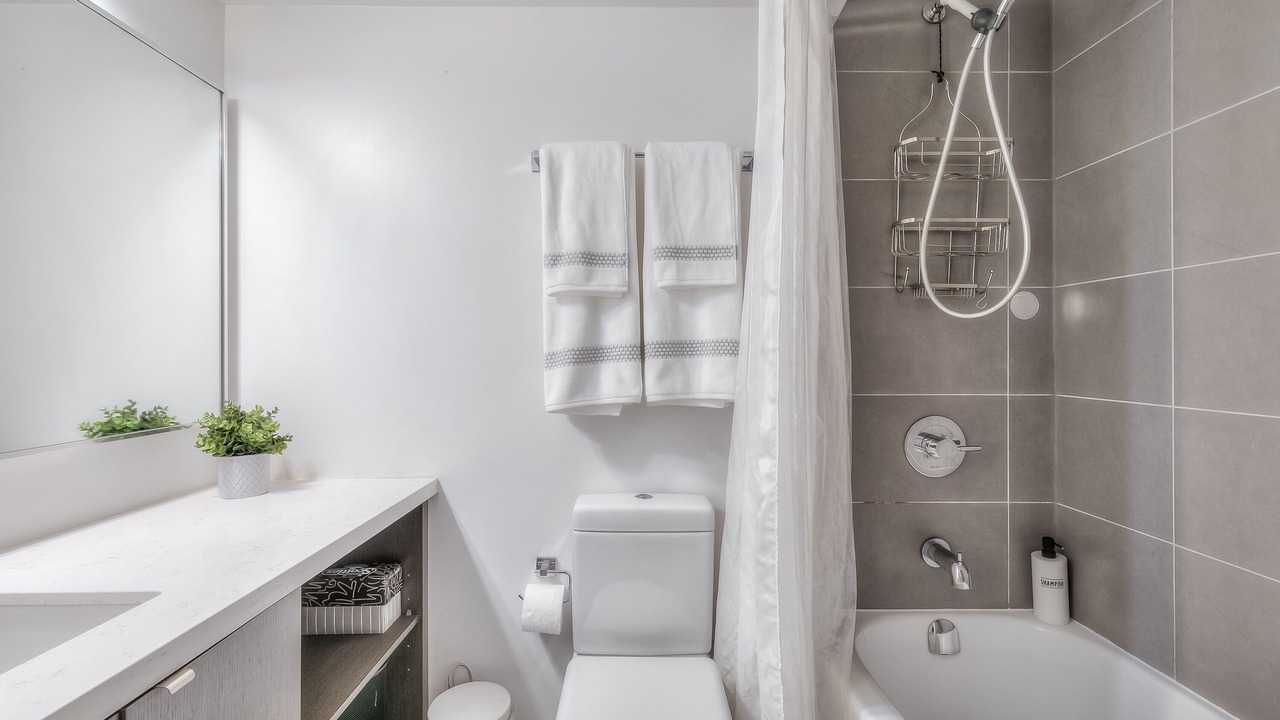Photo of Bathroom in Deer Park
