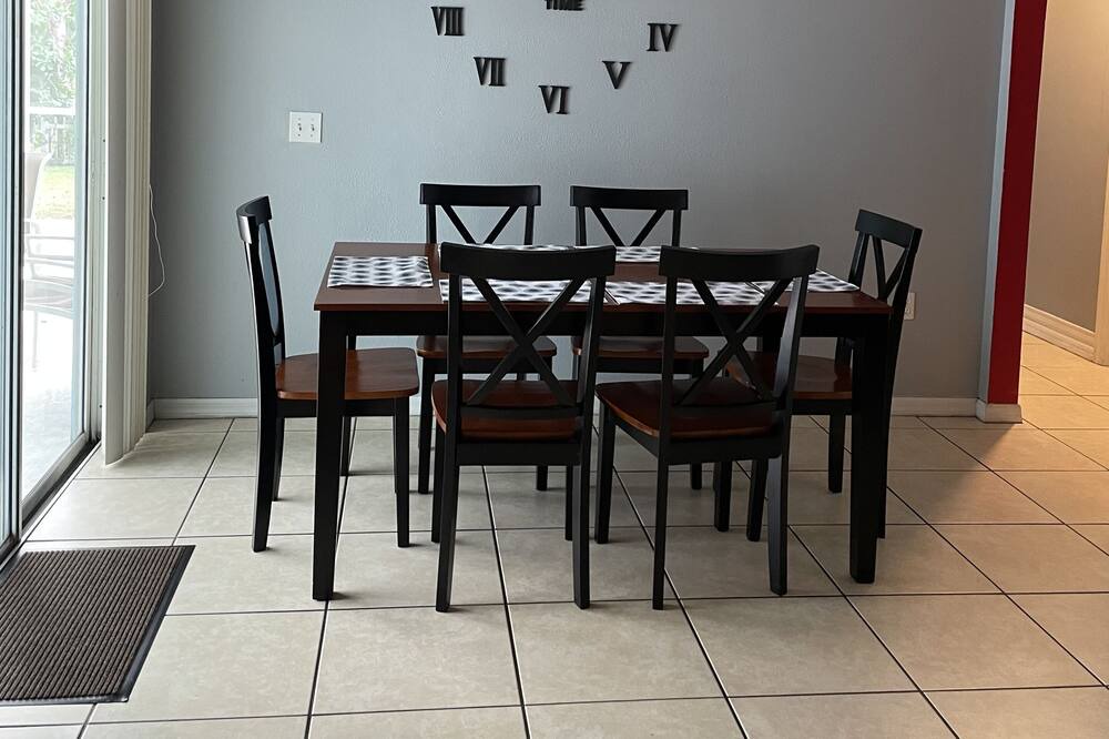 Photo of Livingroom in Winter Haven