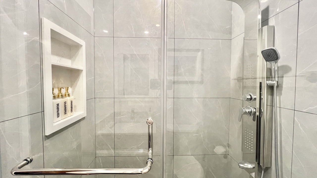 Photo of Bathroom in Aurora