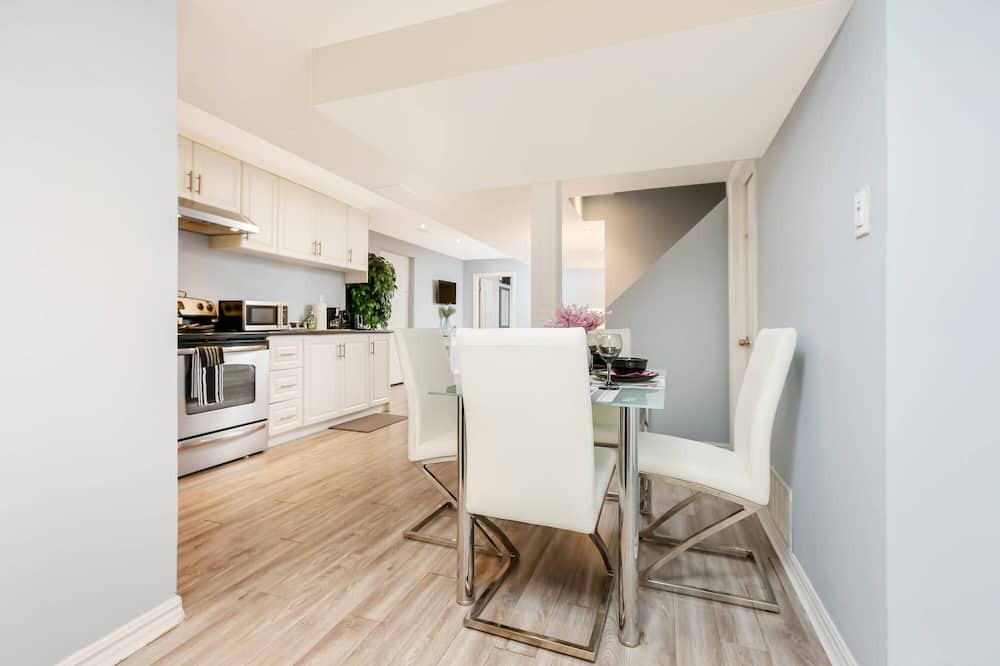 Photo of Kitchen in Churchill Meadows