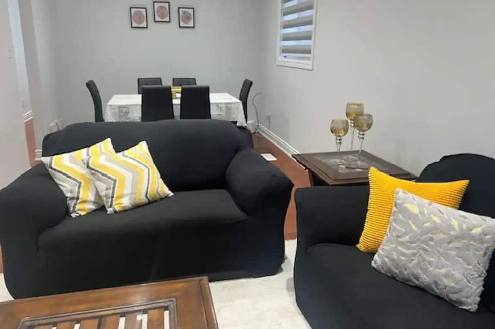 Photo of Livingroom in Malton