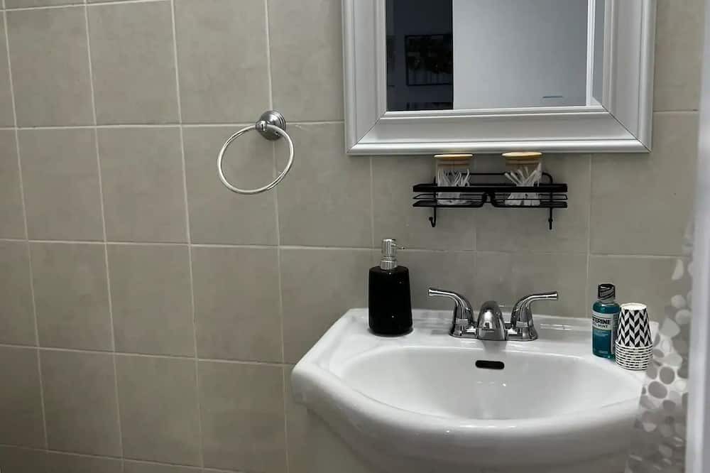 Photo of Bathroom in Malton