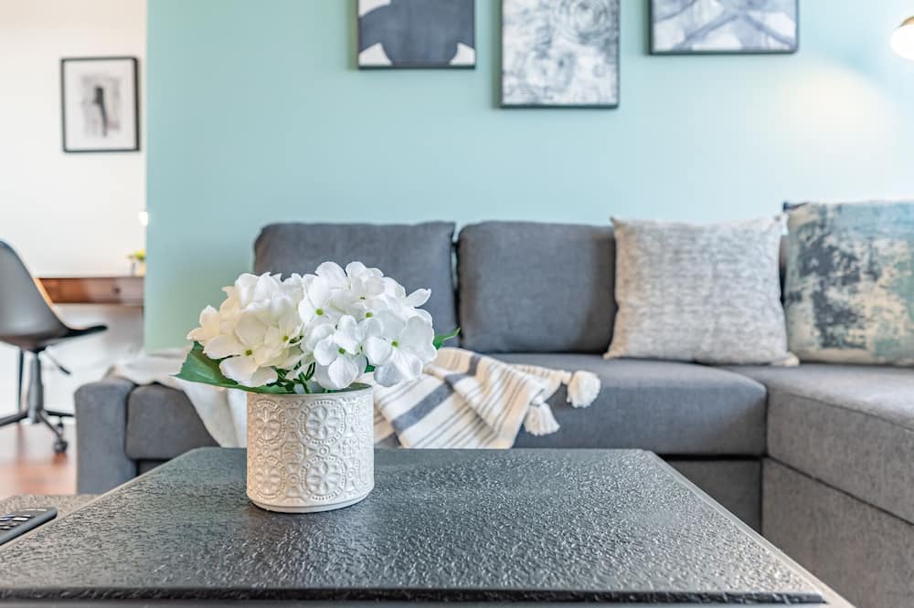 Photo of Livingroom in Downtown Mississauga
