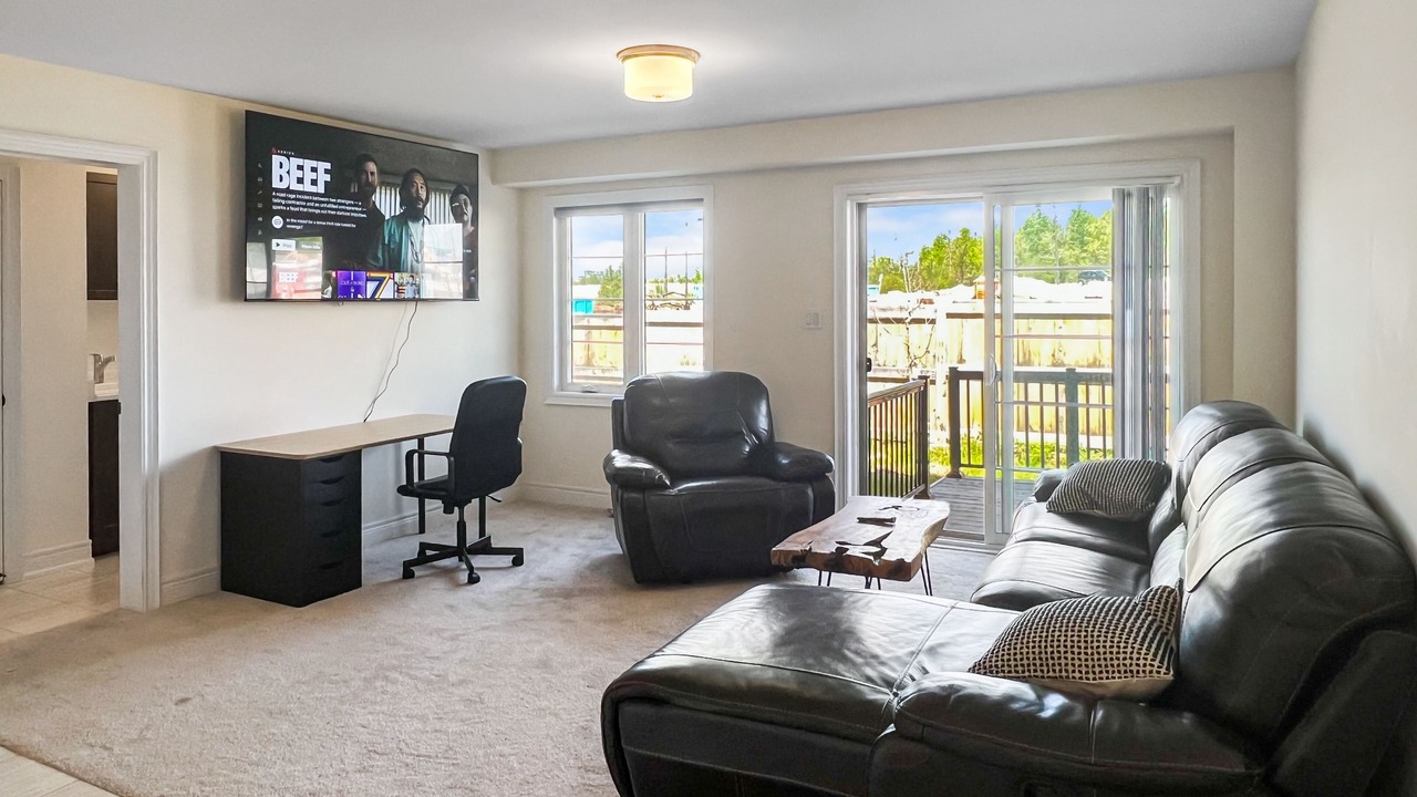 Photo of Livingroom in Markham