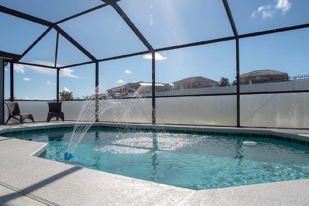 Photo of Outdoor in Hillcrest Estates