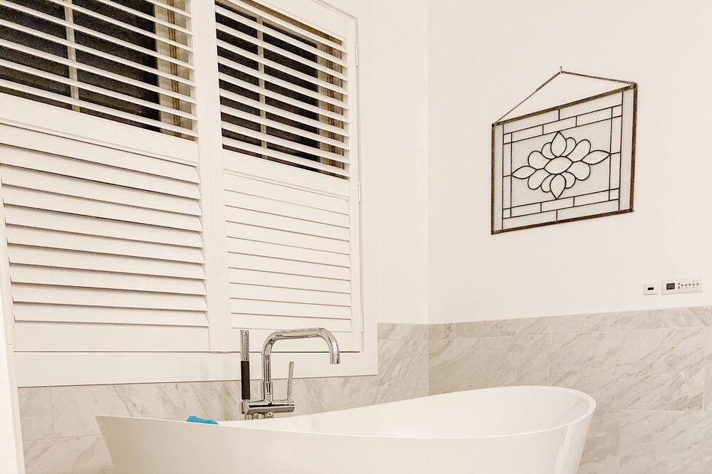 Photo of Bathroom in Houserville