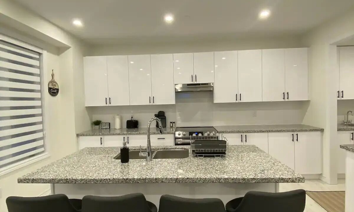 Photo of Kitchen in Wasaga Beach