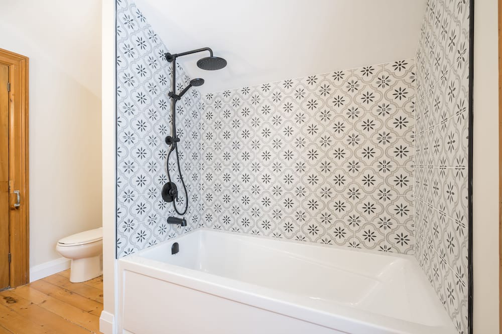 Photo of Bathroom in Guelph/Eramosa