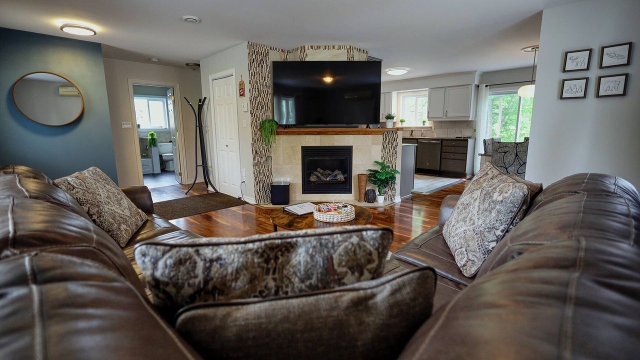 Photo of Livingroom in Sturgeon Falls