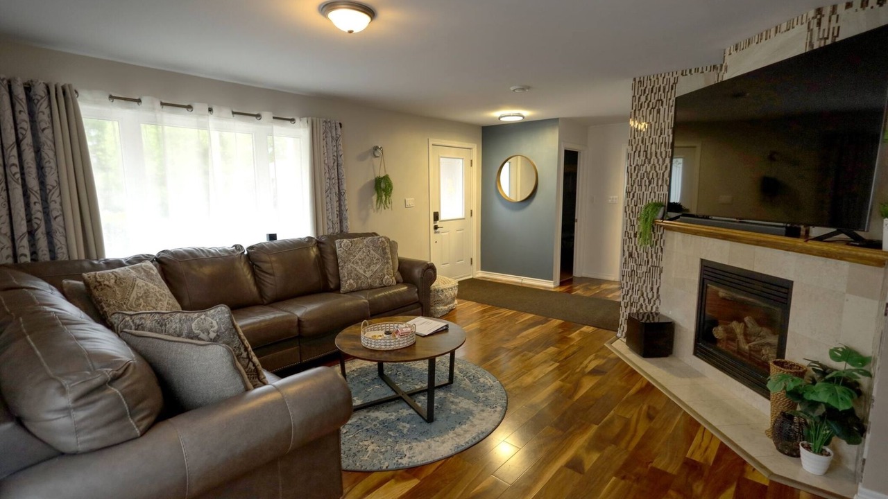 Photo of Livingroom in Sturgeon Falls