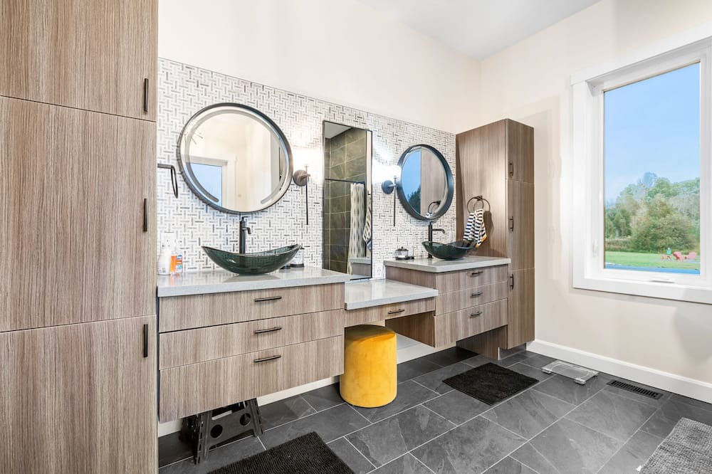 Photo of Bathroom in West Grey