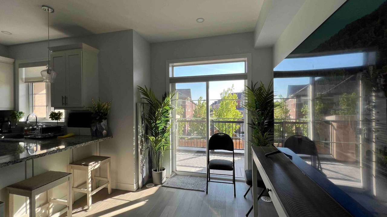 Photo of Kitchen in Oakville